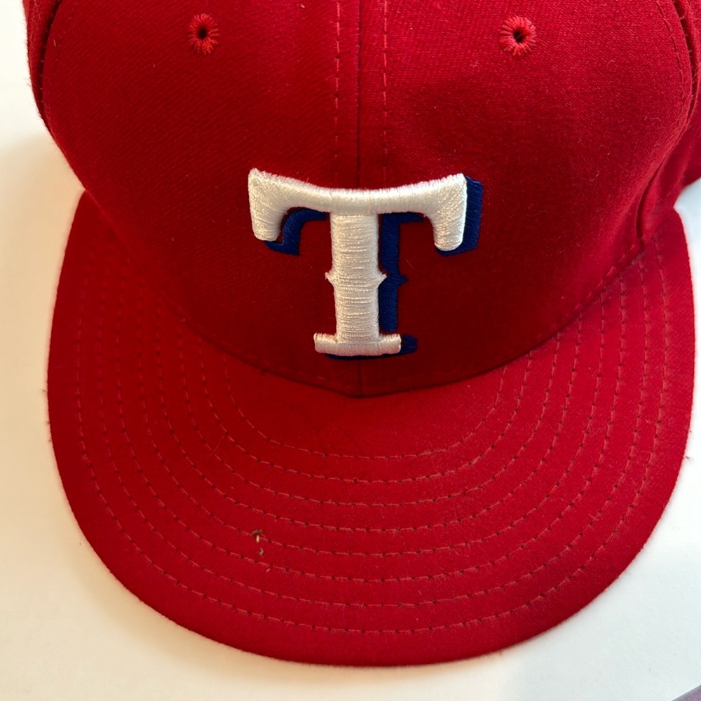 New Era , Texas Rangers hat, size 7 1/2 59 Fifty
